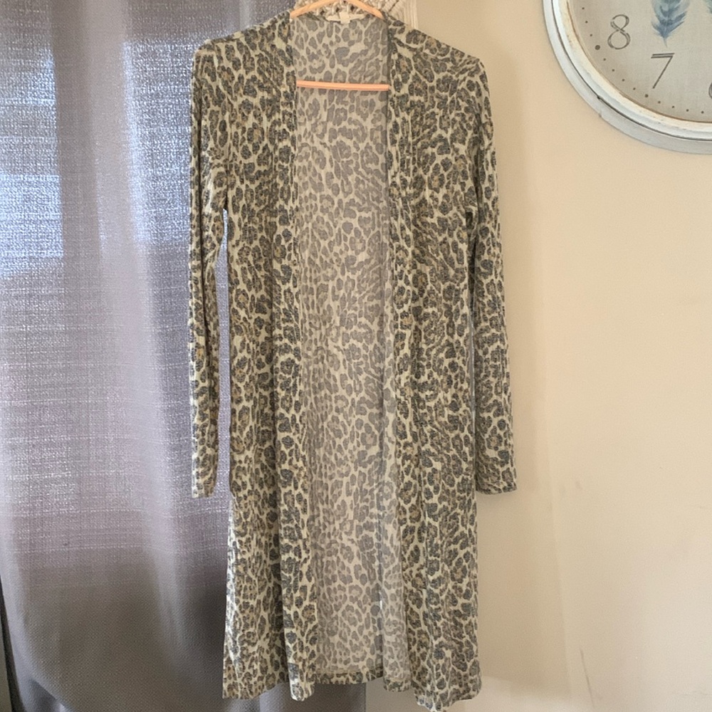 Open front long sleeve wrap